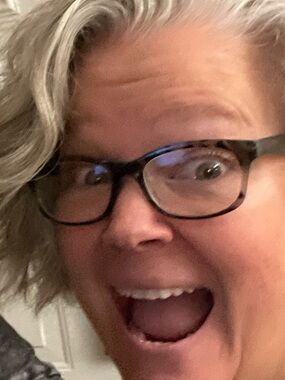 Meet your Posher, Sasha